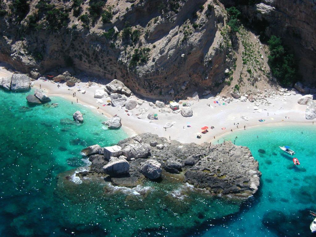 Corallo Aparment Cala Gonone Eksteriør billede